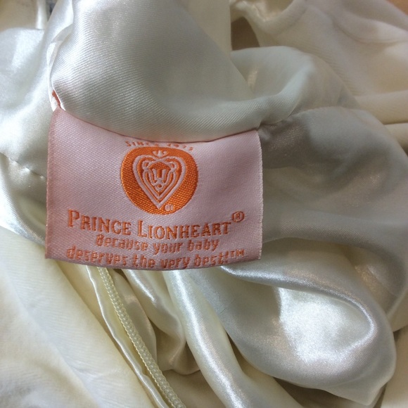 Prince Lionheart luxury velour sleep sack lined satin - Picture 4 of 4